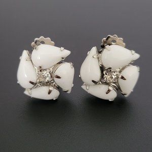 Womens Tear Drop White Beaded Clip On Earrings Clear Crystal Center Prong Set